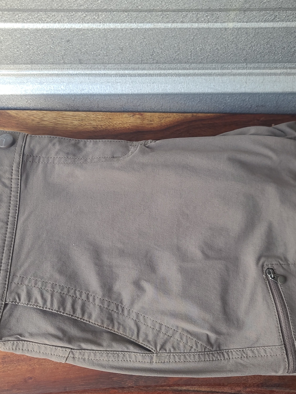 L.L. Bean Womens 4 Water Repellent Trail Pant Midrise Straight Leg Mocha